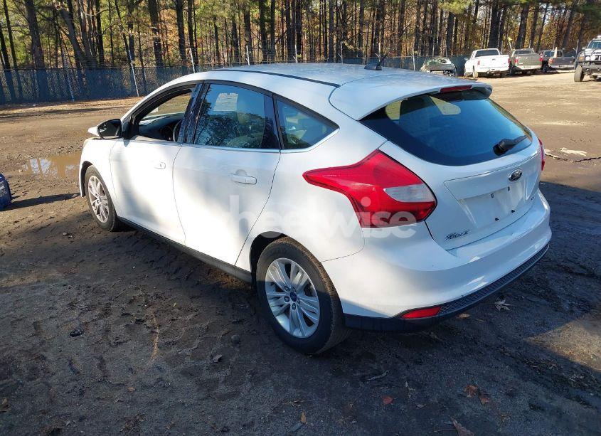 Photo 3 of 2012 Ford Focus SEL (VIN 1FAHP3M21CL357031)