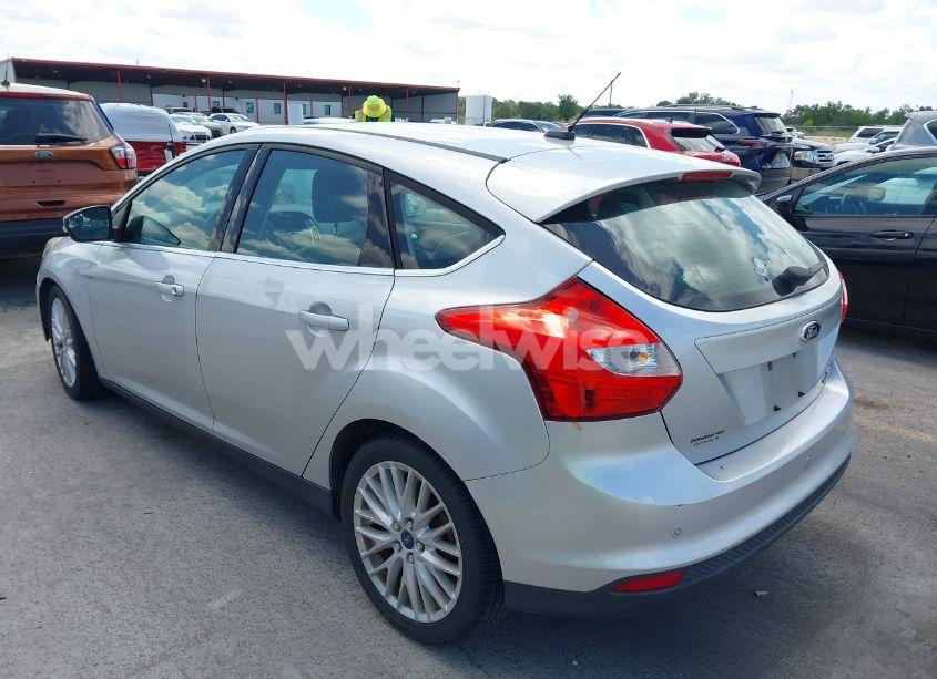 Photo 3 of 2012 Ford Focus SEL (VIN 1FAHP3M21CL373780)