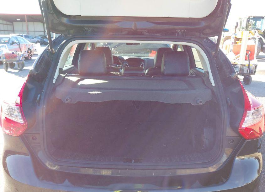 Photo 18 of 2012 Ford Focus SEL (VIN 1FAHP3M21CL474043)