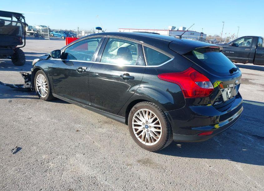 Photo 3 of 2012 Ford Focus SEL (VIN 1FAHP3M21CL474043)