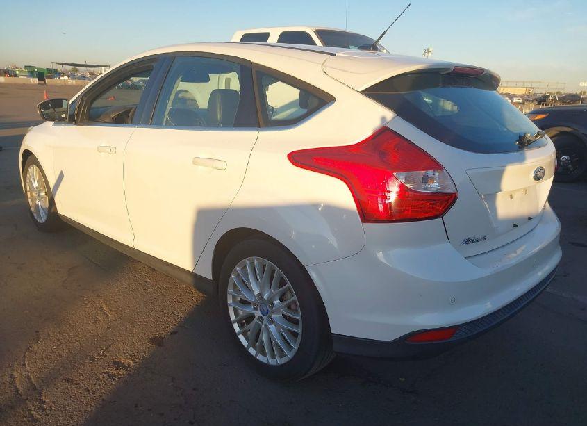Photo 3 of 2012 Ford Focus SEL (VIN 1FAHP3M22CL175435)