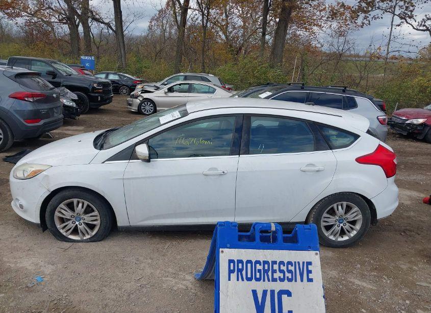 Photo 15 of 2012 Ford Focus SEL (VIN 1FAHP3M22CL206425)