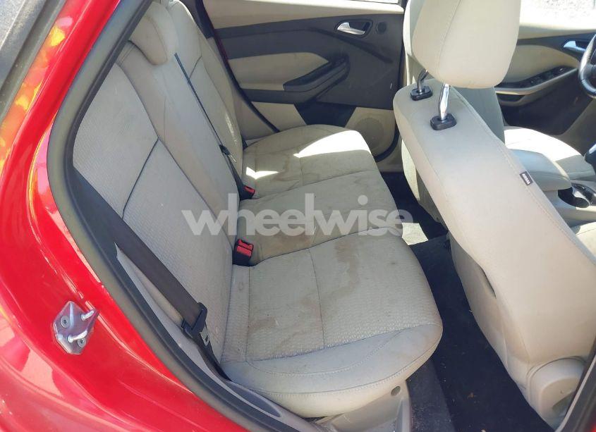 Photo 8 of 2012 Ford Focus SEL (VIN 1FAHP3M22CL213780)