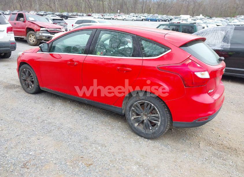 Photo 3 of 2012 Ford Focus SEL (VIN 1FAHP3M22CL307464)