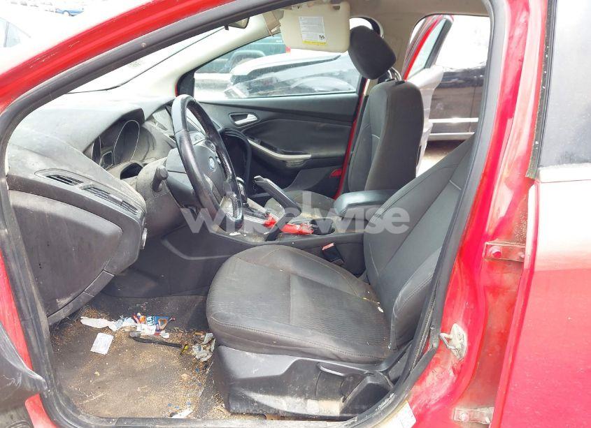 Photo 5 of 2012 Ford Focus SEL (VIN 1FAHP3M22CL307464)