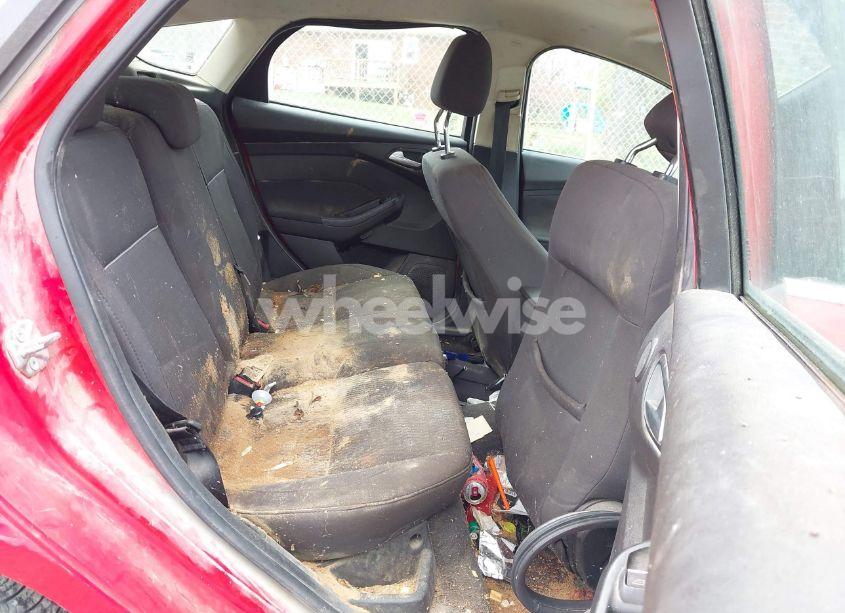 Photo 8 of 2012 Ford Focus SEL (VIN 1FAHP3M22CL307464)