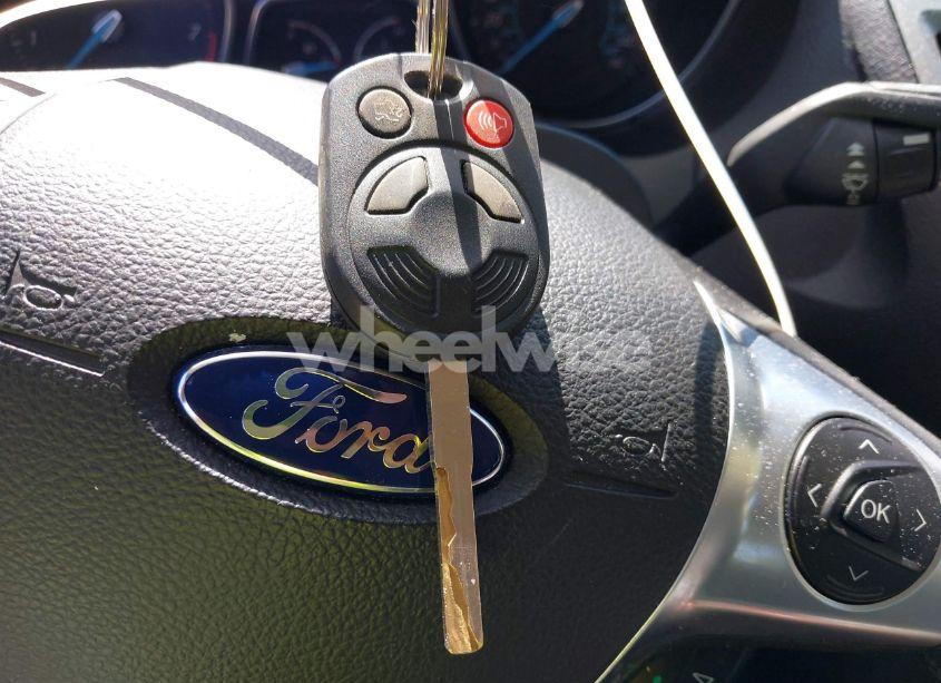 Photo 11 of 2012 Ford Focus SEL (VIN 1FAHP3M22CL335913)