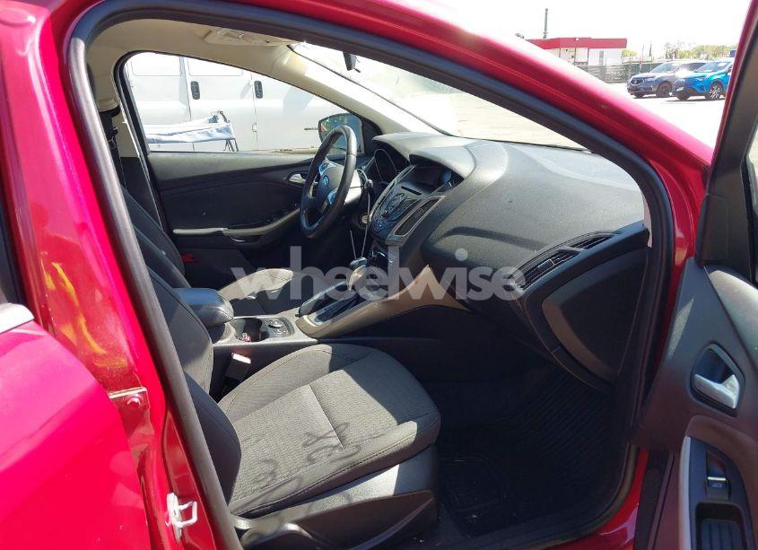 Photo 5 of 2012 Ford Focus SEL (VIN 1FAHP3M22CL335913)