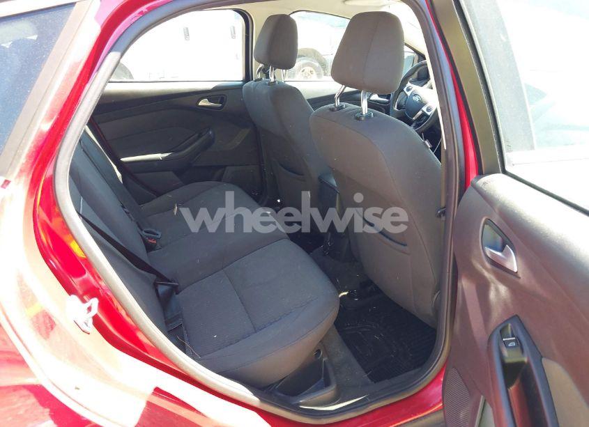 Photo 8 of 2012 Ford Focus SEL (VIN 1FAHP3M22CL335913)