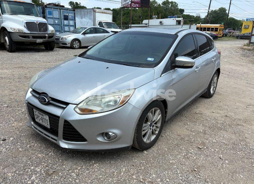 Photo 2 of 2012 Ford Focus SEL (VIN 1FAHP3M22CL370905)