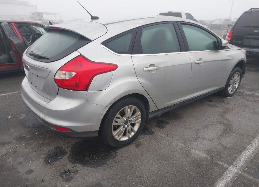 Photo 4 of 2012 Ford Focus SEL (VIN 1FAHP3M22CL393777)