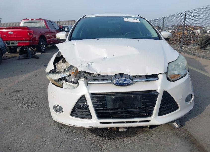 Photo 12 of 2012 Ford Focus SEL (VIN 1FAHP3M23CL245413)