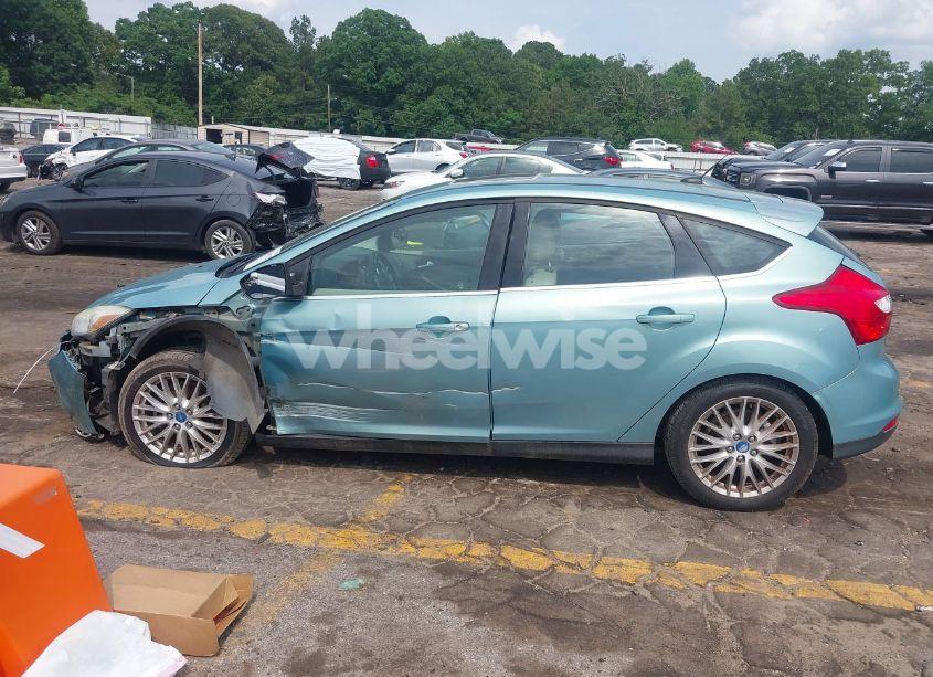 Photo 14 of 2012 Ford Focus SEL (VIN 1FAHP3M23CL274765)