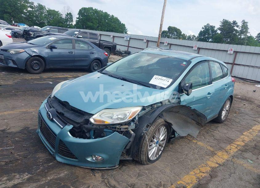 Photo 2 of 2012 Ford Focus SEL (VIN 1FAHP3M23CL274765)