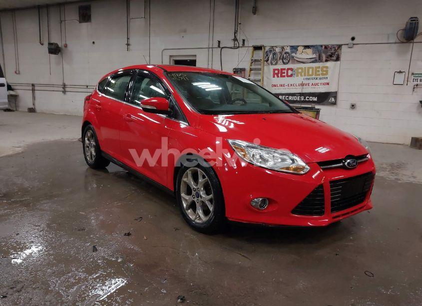 2012 Ford Focus SEL (VIN 1FAHP3M23CL460290) main photo