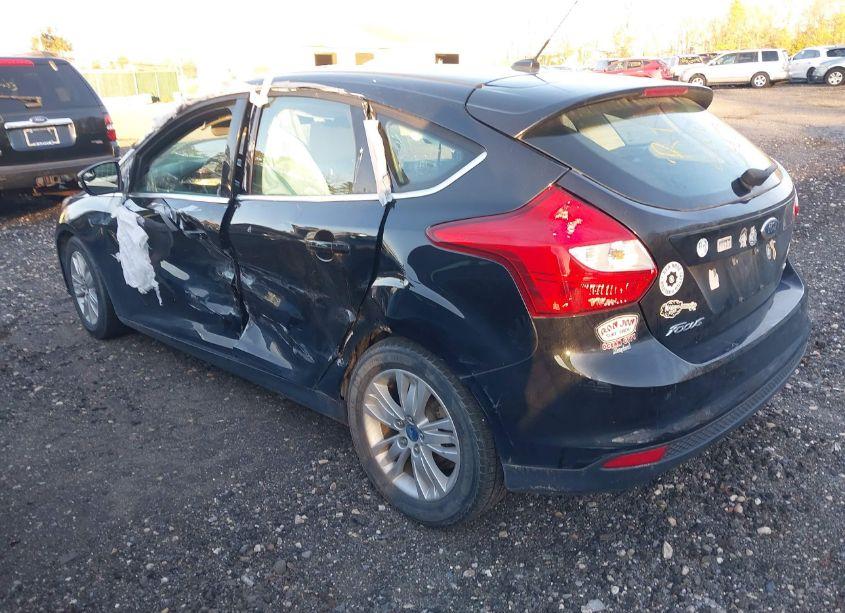 Photo 3 of 2012 Ford Focus SEL (VIN 1FAHP3M24CL307630)