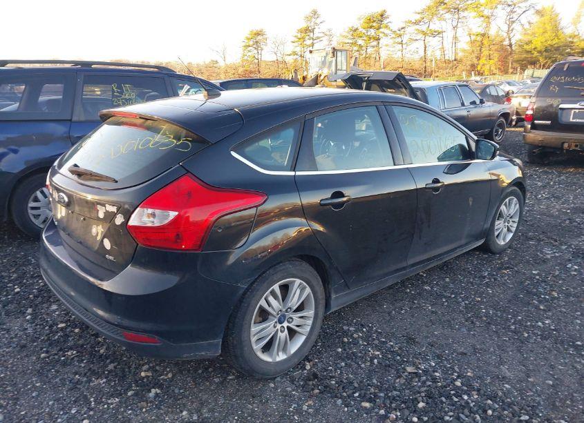 Photo 4 of 2012 Ford Focus SEL (VIN 1FAHP3M24CL307630)