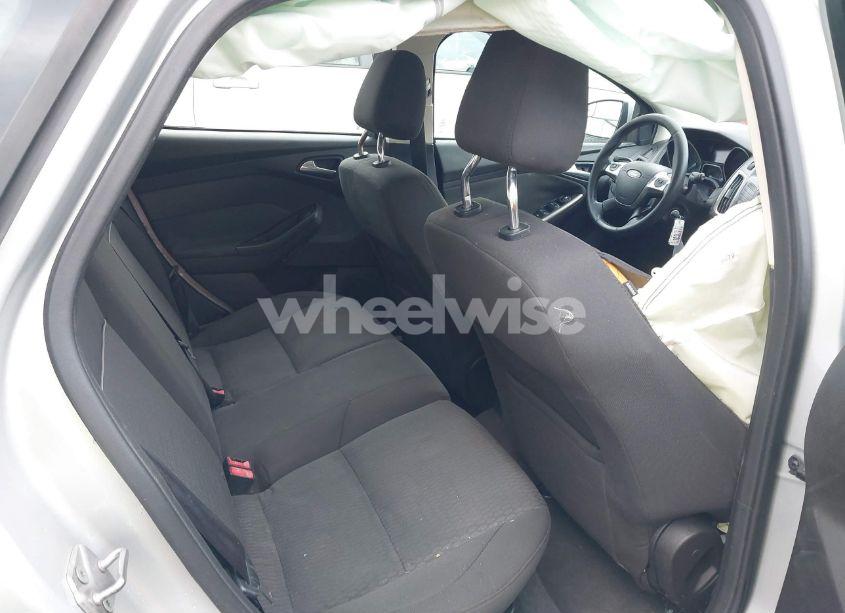 Photo 8 of 2012 Ford Focus SEL (VIN 1FAHP3M25CL164526)