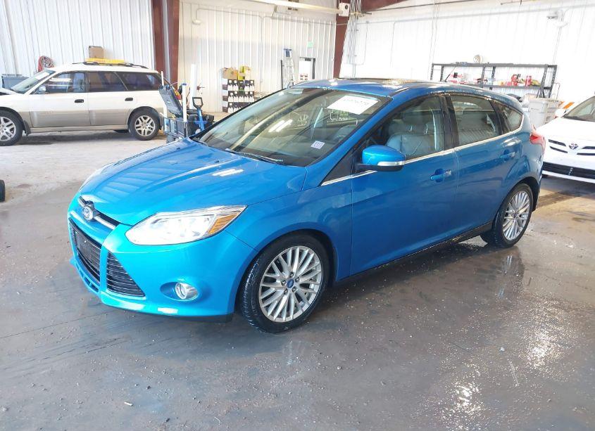 Photo 2 of 2012 Ford Focus SEL (VIN 1FAHP3M25CL222389)