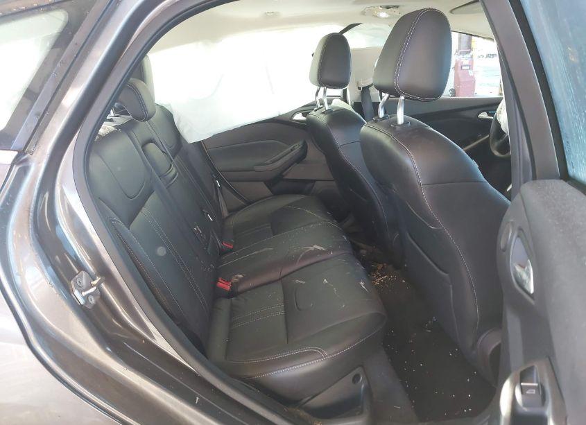 Photo 8 of 2012 Ford Focus SEL (VIN 1FAHP3M25CL222831)