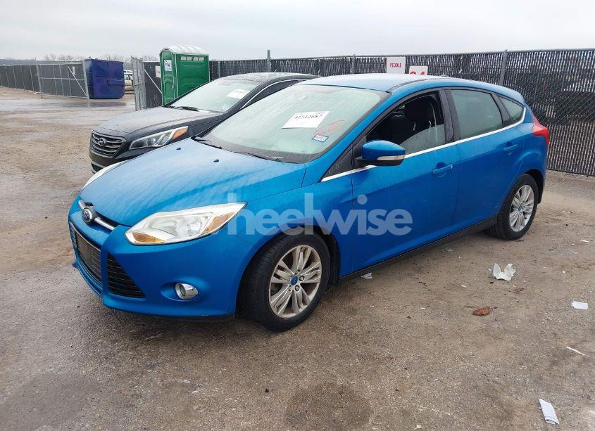 Photo 2 of 2012 Ford Focus SEL (VIN 1FAHP3M25CL289753)