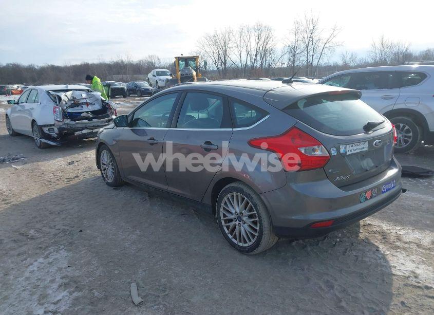 Photo 3 of 2012 Ford Focus SEL (VIN 1FAHP3M26CL283458)