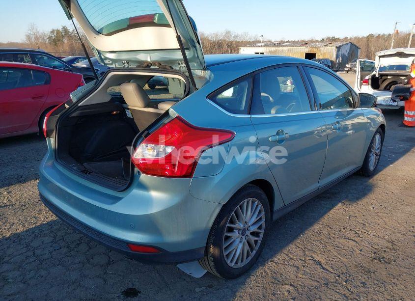 Photo 4 of 2012 Ford Focus SEL (VIN 1FAHP3M26CL420463)