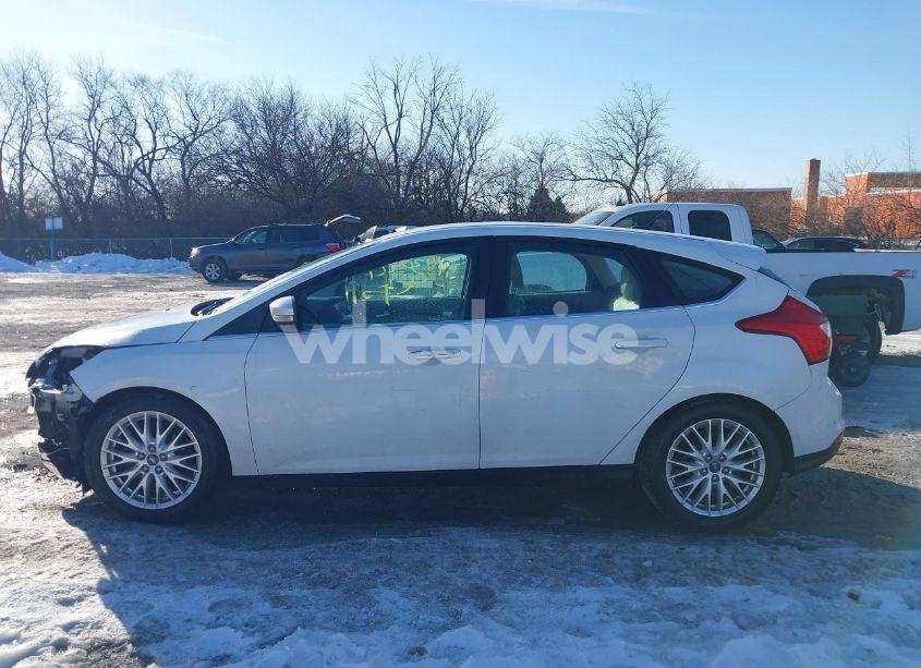 Photo 14 of 2012 Ford Focus SEL (VIN 1FAHP3M26CL462907)