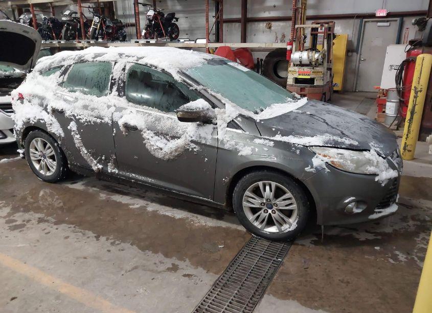 2012 Ford Focus SEL (VIN 1FAHP3M27CL196426) main photo