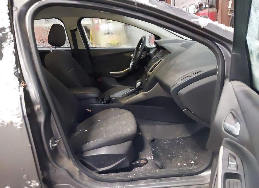 Photo 5 of 2012 Ford Focus SEL (VIN 1FAHP3M27CL196426)