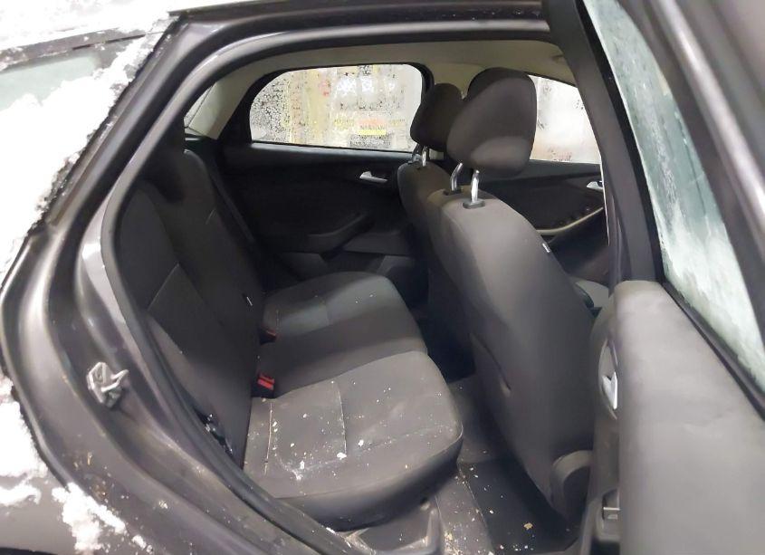 Photo 8 of 2012 Ford Focus SEL (VIN 1FAHP3M27CL196426)