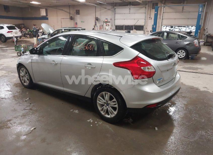 Photo 3 of 2012 Ford Focus SEL (VIN 1FAHP3M27CL200734)