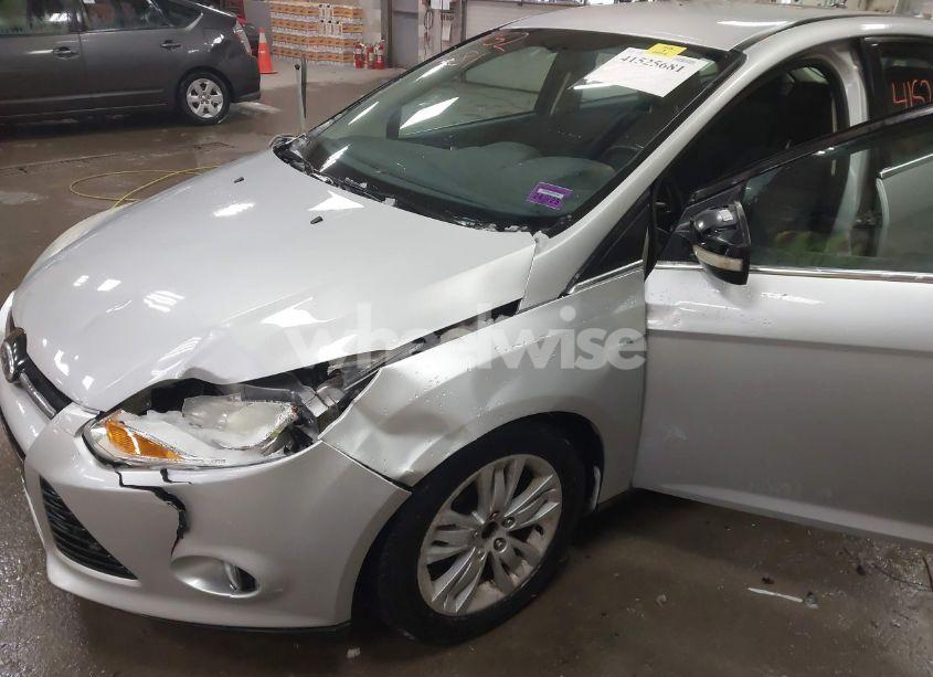 Photo 6 of 2012 Ford Focus SEL (VIN 1FAHP3M27CL200734)