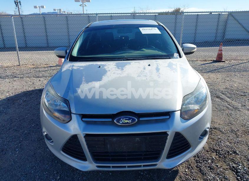 Photo 6 of 2012 Ford Focus SEL (VIN 1FAHP3M27CL211068)