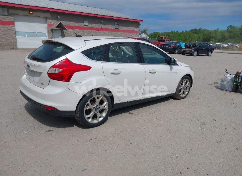 Photo 4 of 2012 Ford Focus SEL (VIN 1FAHP3M27CL353002)