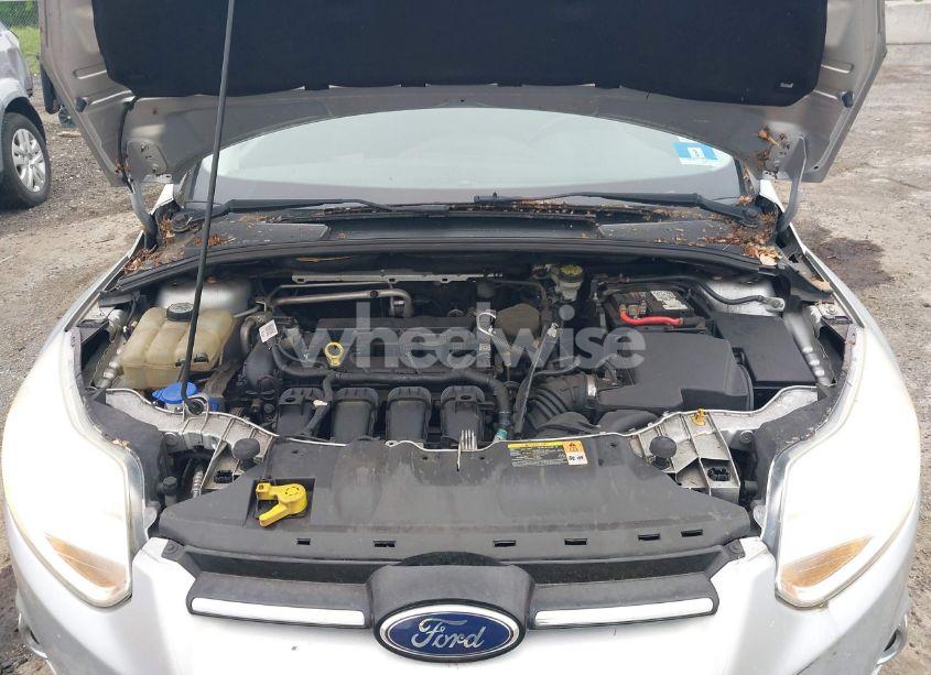 Photo 10 of 2012 Ford Focus SEL (VIN 1FAHP3M27CL405213)