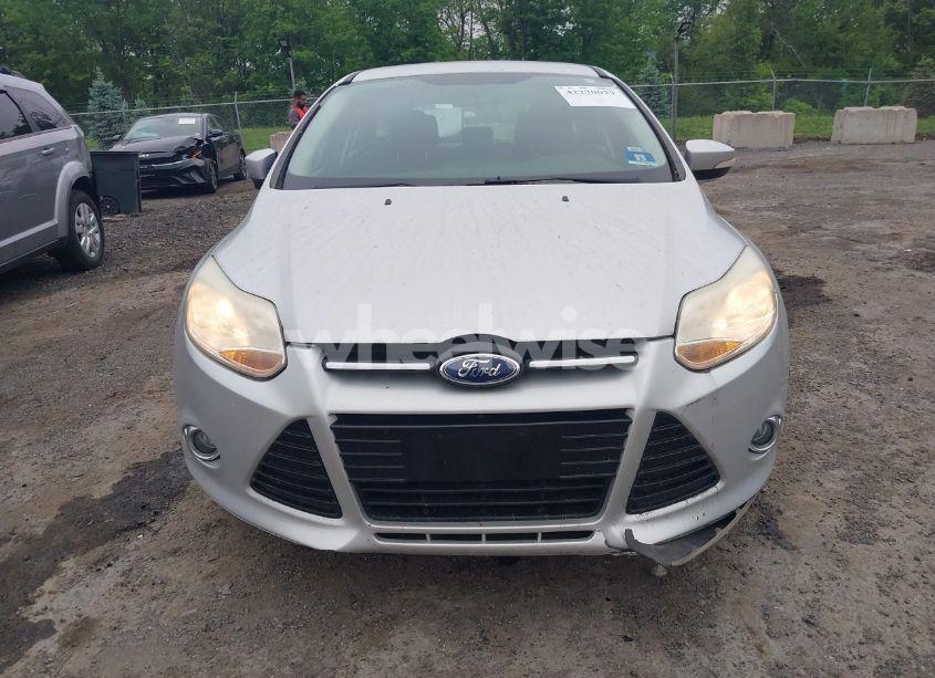 Photo 12 of 2012 Ford Focus SEL (VIN 1FAHP3M27CL405213)