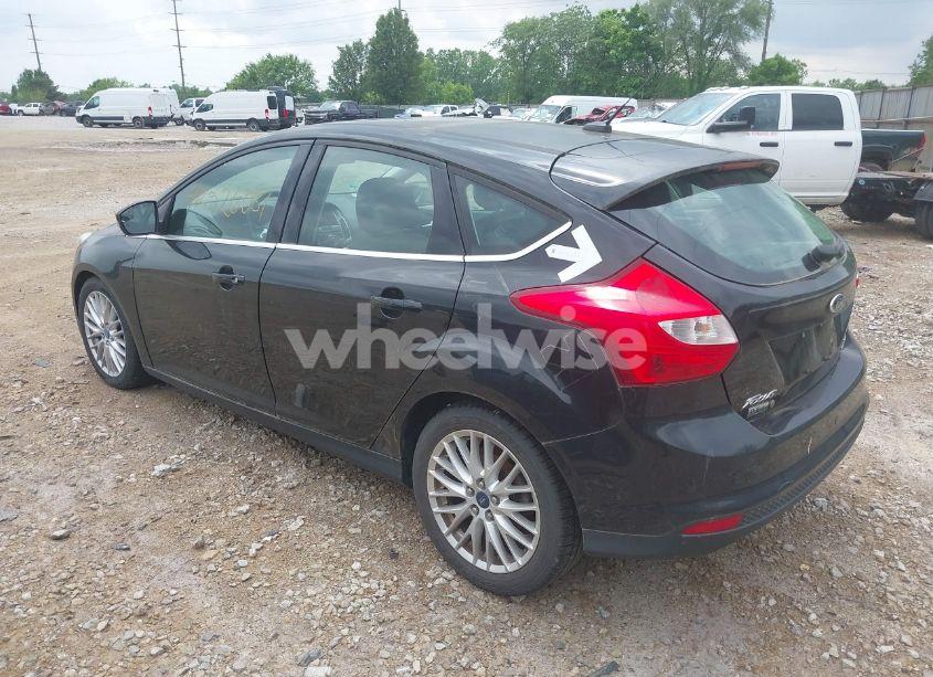 Photo 3 of 2012 Ford Focus SEL (VIN 1FAHP3M27CL409245)