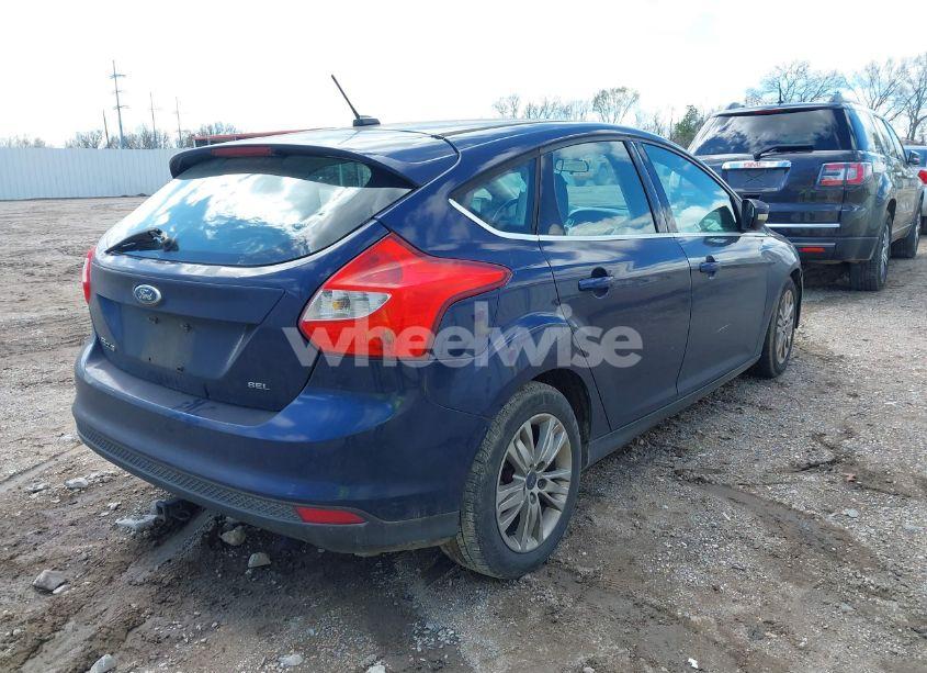 Photo 4 of 2012 Ford Focus SEL (VIN 1FAHP3M28CL120729)
