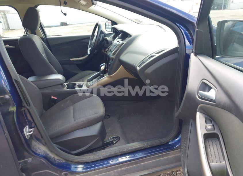 Photo 5 of 2012 Ford Focus SEL (VIN 1FAHP3M28CL120729)