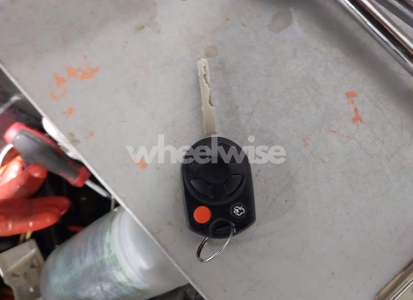 Photo 11 of 2012 Ford Focus SEL (VIN 1FAHP3M28CL286894)