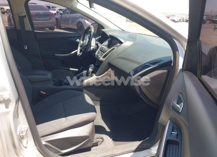 Photo 5 of 2012 Ford Focus SEL (VIN 1FAHP3M28CL314077)
