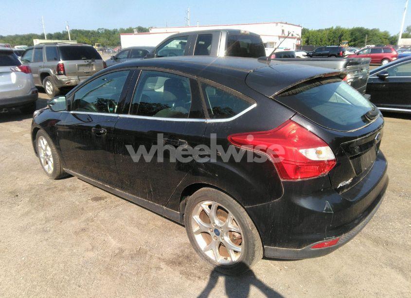 Photo 3 of 2012 Ford Focus SEL (VIN 1FAHP3M28CL356510)