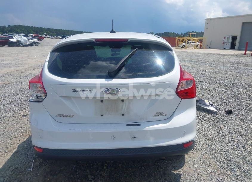 Photo 15 of 2012 Ford Focus SEL (VIN 1FAHP3M28CL370018)