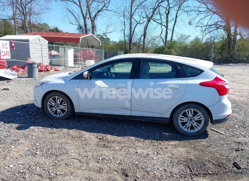 Photo 14 of 2012 Ford Focus SEL (VIN 1FAHP3M28CL374635)