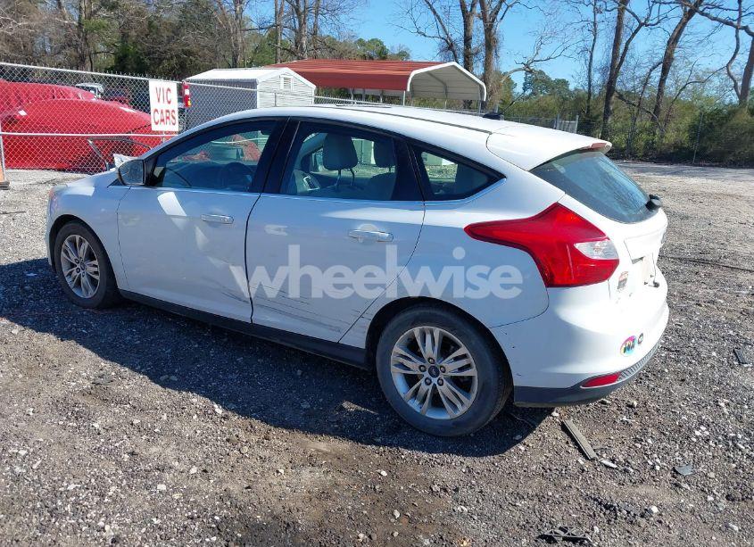 Photo 3 of 2012 Ford Focus SEL (VIN 1FAHP3M28CL374635)
