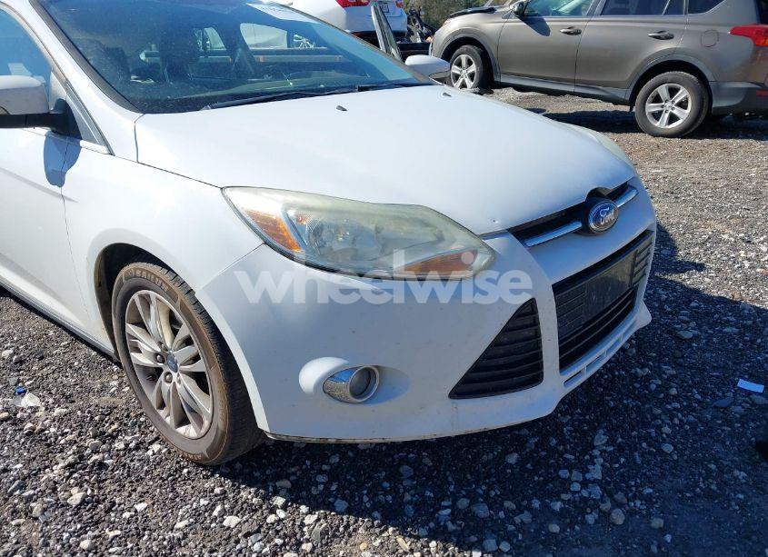 Photo 6 of 2012 Ford Focus SEL (VIN 1FAHP3M28CL374635)