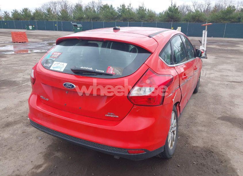 Photo 4 of 2012 Ford Focus SEL (VIN 1FAHP3M28CL405009)