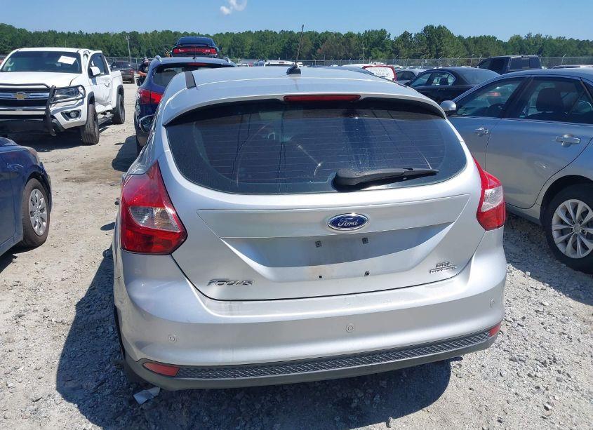 Photo 6 of 2012 Ford Focus SEL (VIN 1FAHP3M28CL453383)