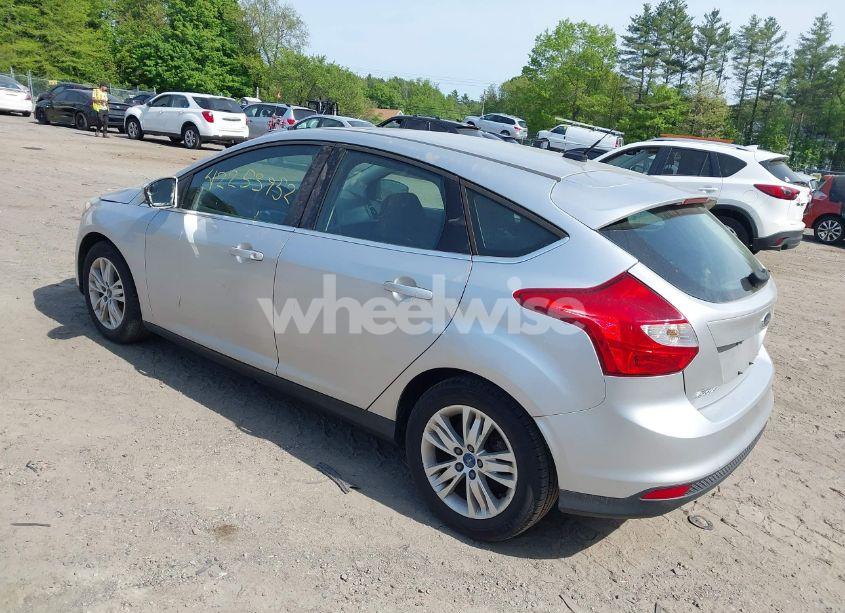 Photo 3 of 2012 Ford Focus SEL (VIN 1FAHP3M28CL453531)